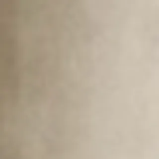 Soft stone-like finish in cream
